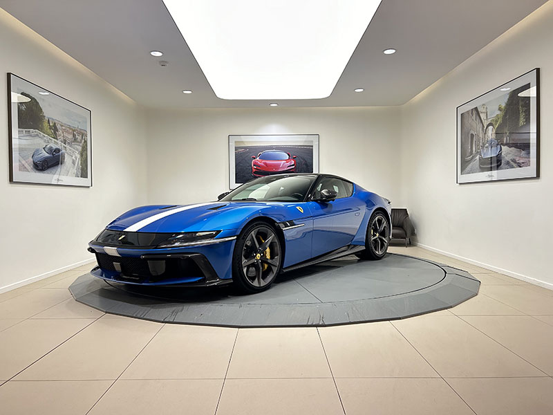 FERRARI 12 CILINDRI Coupé