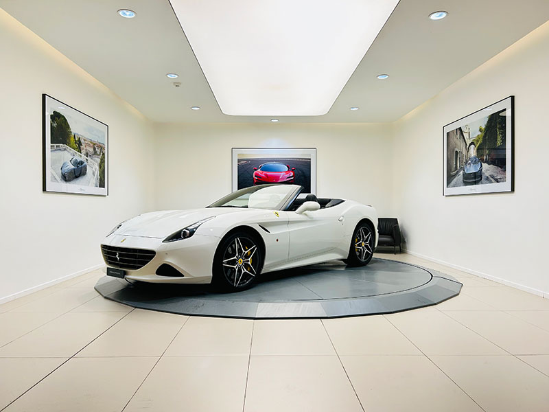 FERRARI CALIFORNIA T Handling Speciale