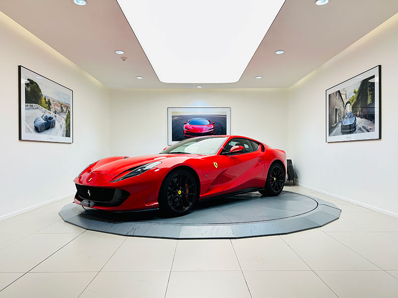 FERRARI 812 V12 6.5 800ch