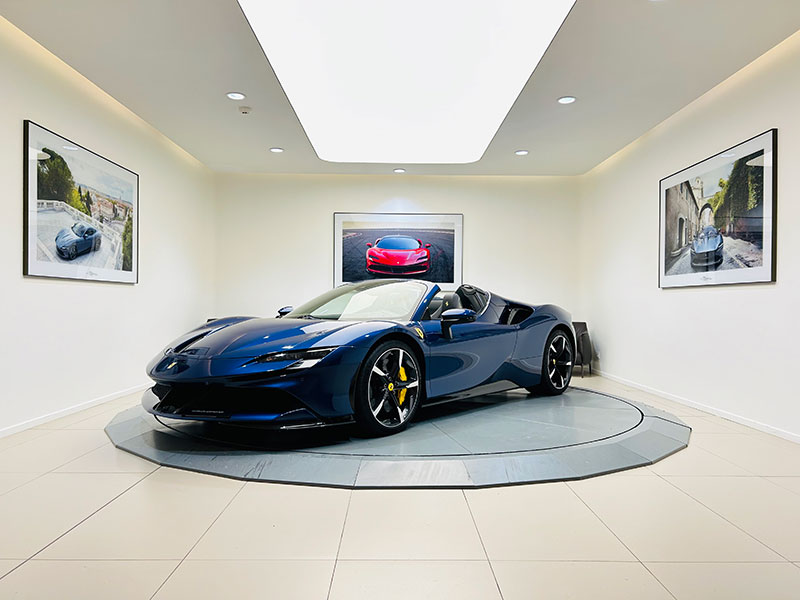 FERRARI SF90 SPIDER Hybride