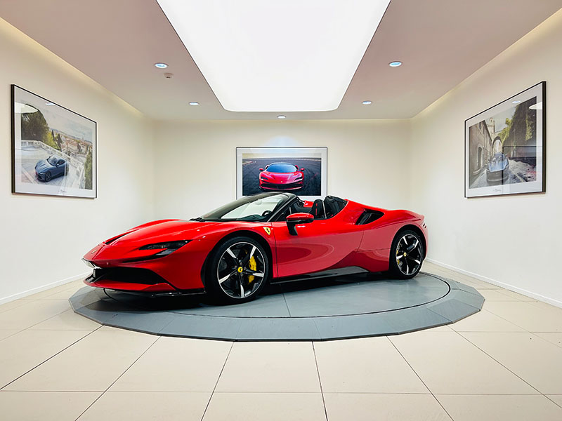 FERRARI SF90 SPIDER Hybride