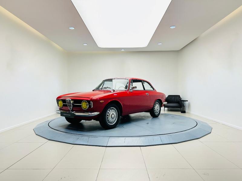 ALFA ROMEO GIULIA SPRINT GT 1600